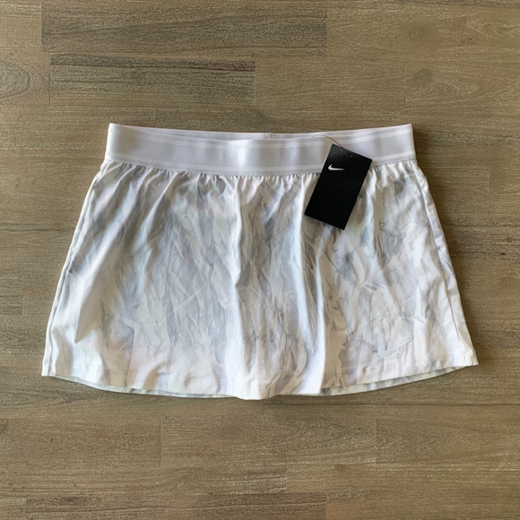 WOMENS NIKE COURT PRINTED TENNIS SKIRT | NWT - Picture 2 of 7